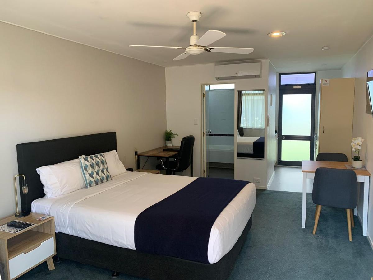 Academy Motor Inn Tauranga Esterno foto