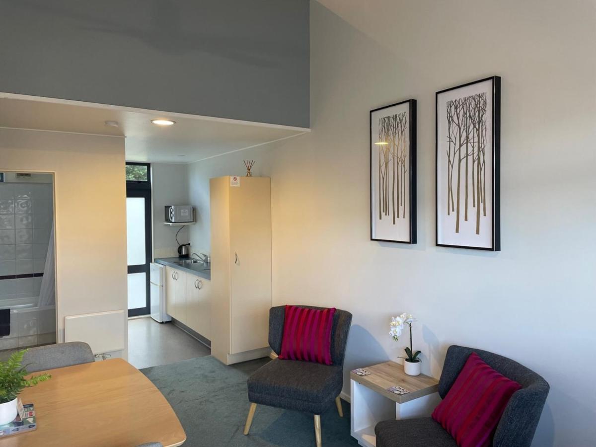 Academy Motor Inn Tauranga Esterno foto
