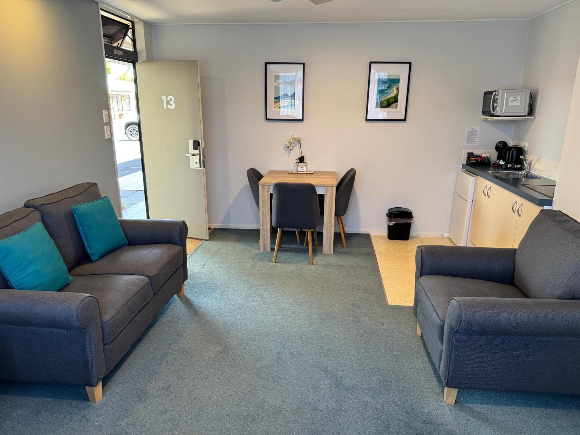 Academy Motor Inn Tauranga Esterno foto