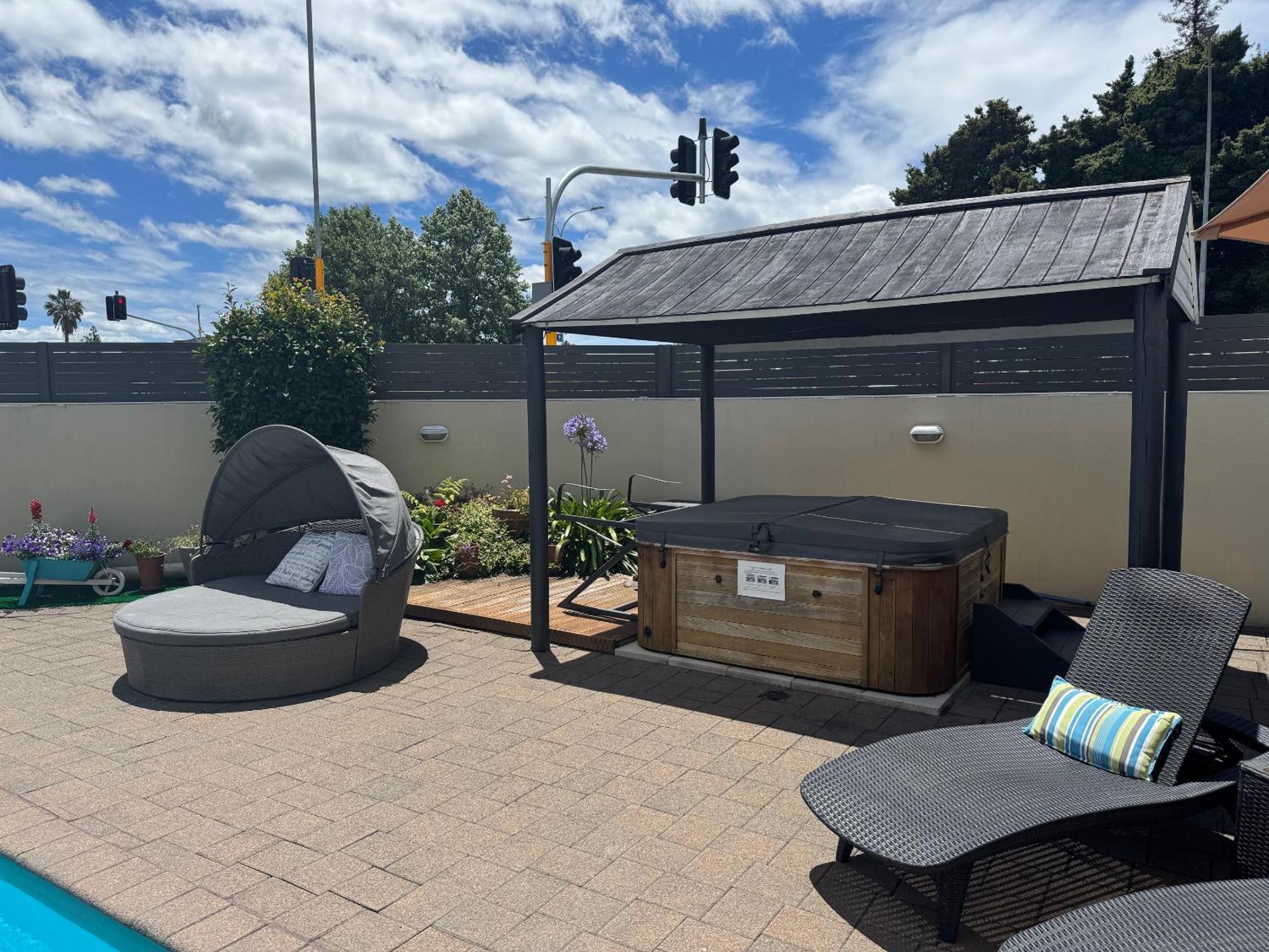 Academy Motor Inn Tauranga Esterno foto