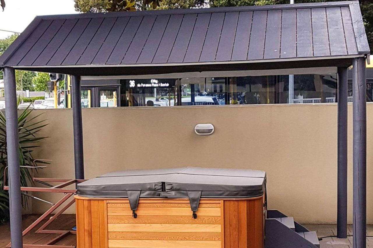 Academy Motor Inn Tauranga Esterno foto